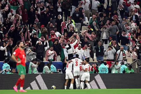 رأسية علوان تمنح الأردن هدف التعادل أمام المغرب في نهائي كأس العرب